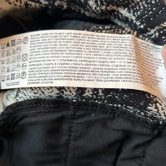 MNG Black & White Cuffed Shorts 100% Cotton - Picture 10 of 10